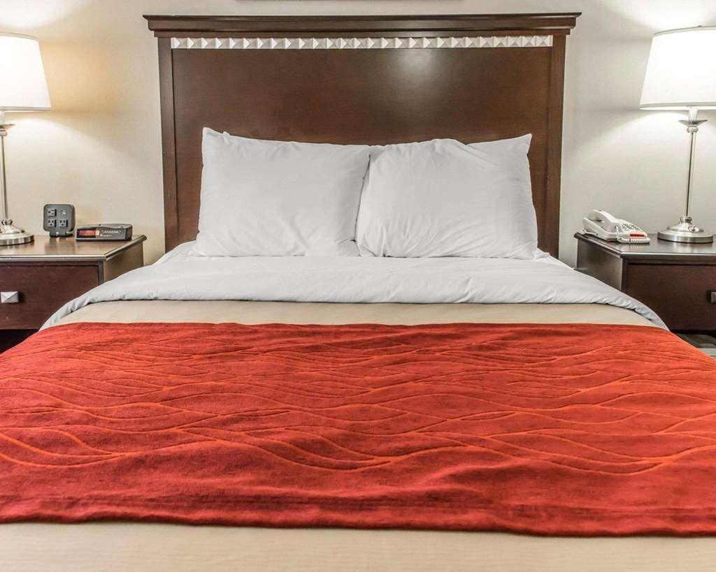 Wingate By Wyndham Pittsburgh West Mifflin Hotel Kamer foto