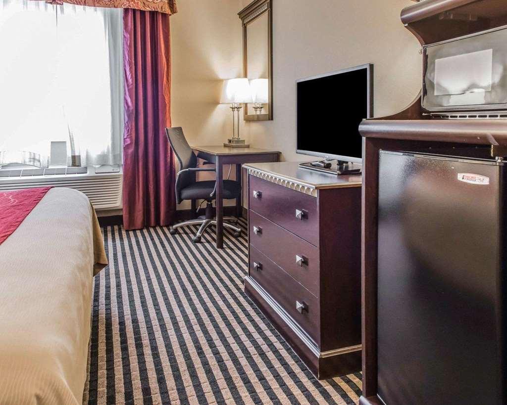 Wingate By Wyndham Pittsburgh West Mifflin Hotel Kamer foto