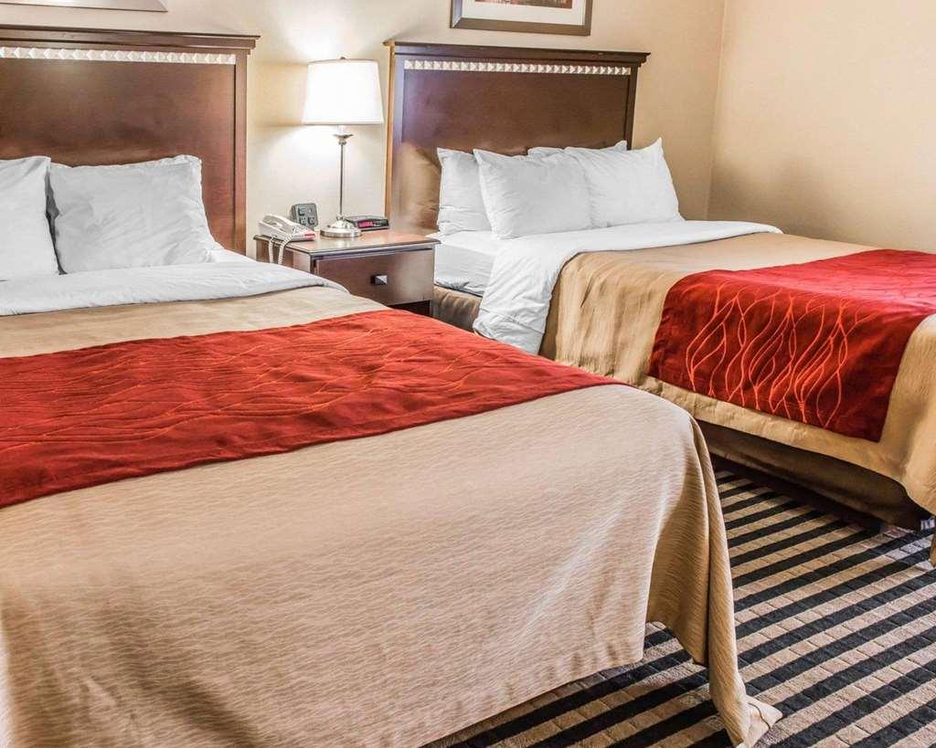 Wingate By Wyndham Pittsburgh West Mifflin Hotel Kamer foto