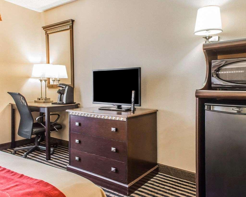 Wingate By Wyndham Pittsburgh West Mifflin Hotel Kamer foto